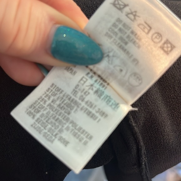 Escada Cardigan Sweater Ruffle Trim Button Front Black Size 36 = US 6 Small - Picture 10 of 12